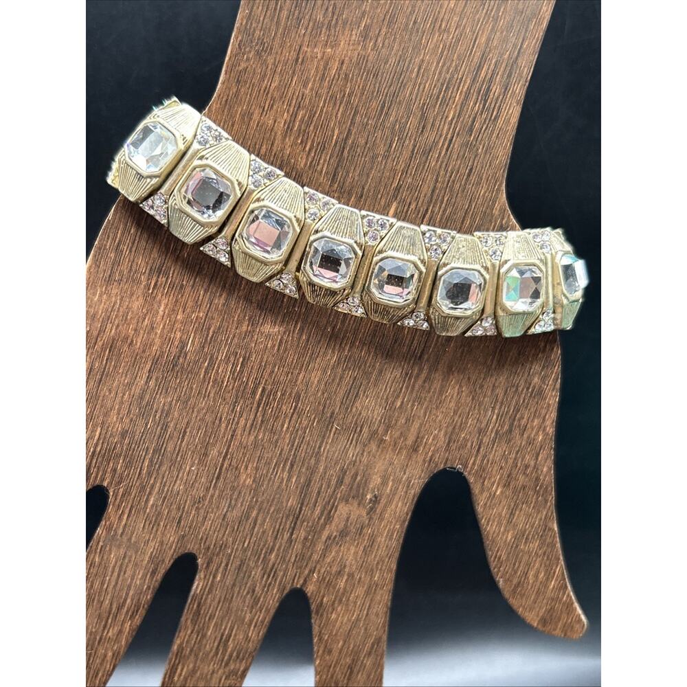 Lia Sophia Stretch Bracelet Gold Tone Size 7 with Clear Glass Rhinestones